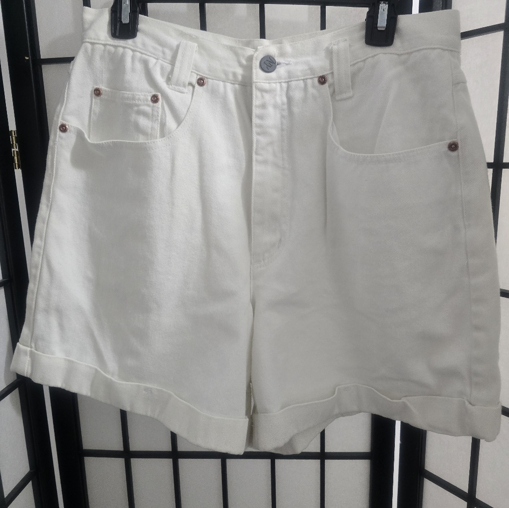 Vintage New York and Company shorts
